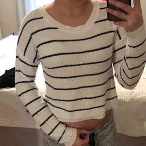 Crop top sweater!